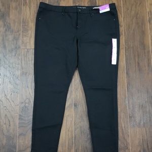 Black Plus Size Jeggings